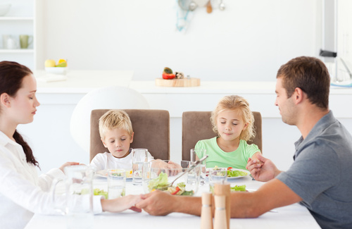 Valori religiosi e famiglia: vivere la fede nelle famiglie di oggi