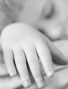 La pedofilia: le vittime degli adulti La pedofilia: le vittime degli adulti