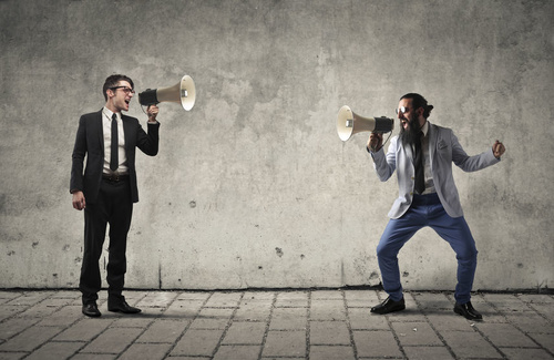 Sopravvivere alle critiche con assertività Sopravvivere alle critiche con assertività
